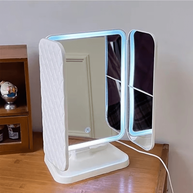 Miroir de Maquillage LED Tri-Volet – Grossissement Haute Précision